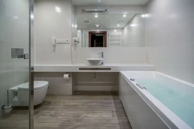 Deluxe Tek Büyük veya İki Ayrı Yataklı Oda (Spa Package)