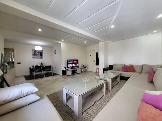 Apart Daire, 2 Yatak Odası, Engellilere Uygun, Balkon