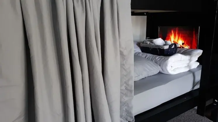 Luxury Ortak Ranzalı Oda