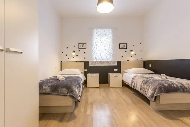 Villa, 4 Yatak Odası, Kişiye Özel Havuzlu