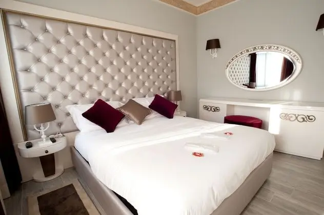 Standard Tek Büyük Yataklı Oda, Balkon, Şehir Manzaralı