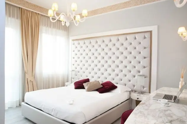 Standard Tek Büyük Yataklı Oda, Balkon, Şehir Manzaralı