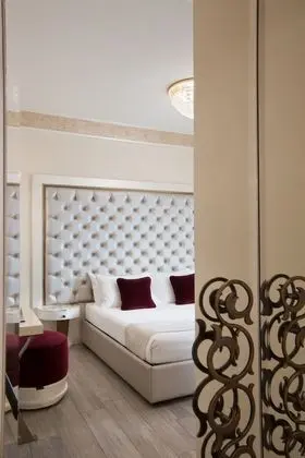Standard Tek Büyük Yataklı Oda, Balkon, Şehir Manzaralı