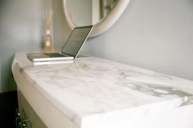 Standard Tek Büyük Yataklı Oda, Balkon, Şehir Manzaralı