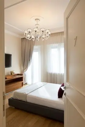 Tek Büyük Yataklı Oda, 1 Çift Kişilik Yatak, Şehir Manzaralı (Large)