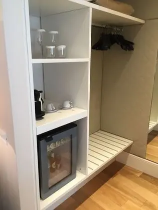 Tek Büyük Yataklı Oda, 1 Çift Kişilik Yatak, Şehir Manzaralı (Large)