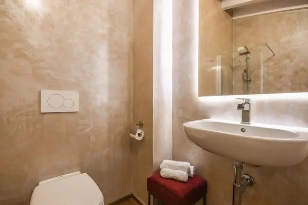 Deluxe Çatı Katı (Loft), Teras (303)