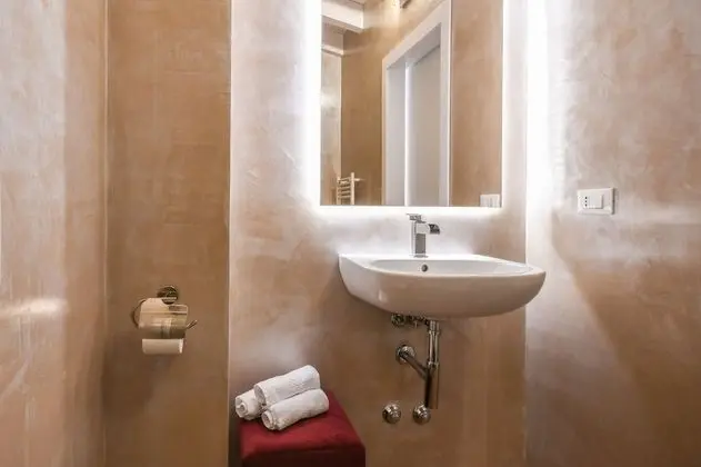 Deluxe Çatı Katı (Loft), Teras (303)