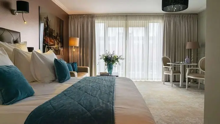 Superior Suite Canal View, 1 King Bed, Non Smoking, Kitchen