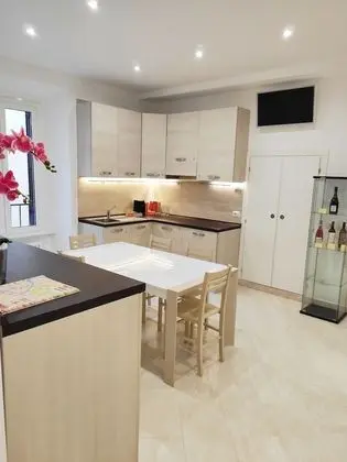 Premium Tek Büyük Yataklı Oda