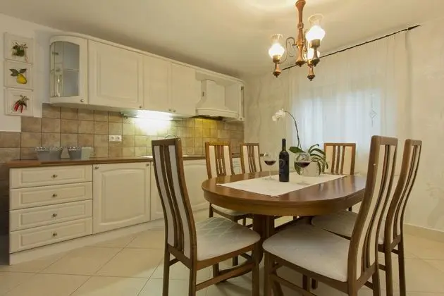 Apart Daire, 2 Yatak Odası, Deniz Manzaralı