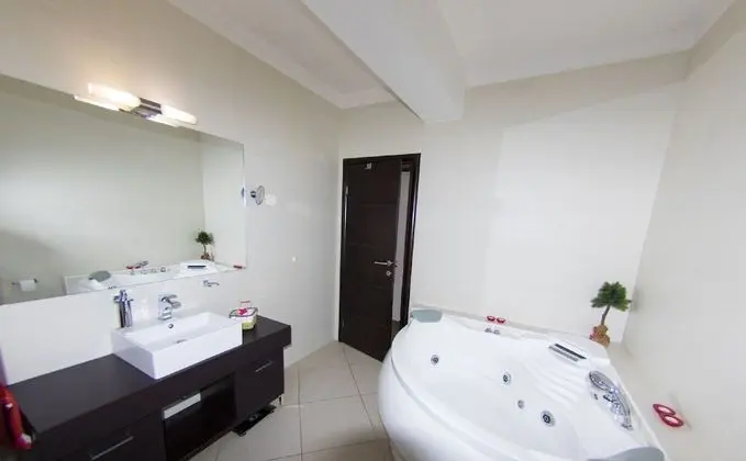 Apart Daire, 3 Yatak Odası, Deniz Manzaralı