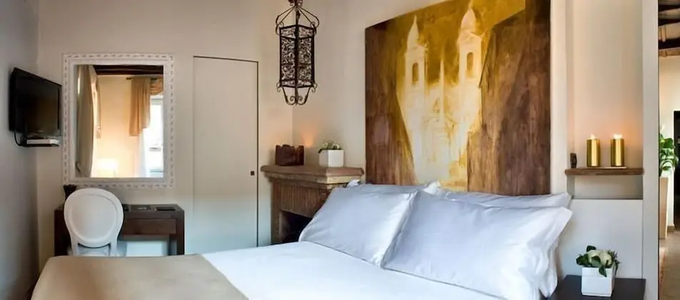 Standard Tek Büyük Yataklı Oda