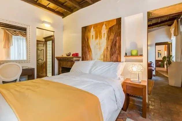 Standard Tek Büyük Yataklı Oda