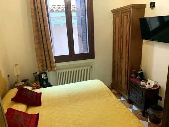 Economy Sıra Ev, 1 Büyük (Queen) Boy Yatak