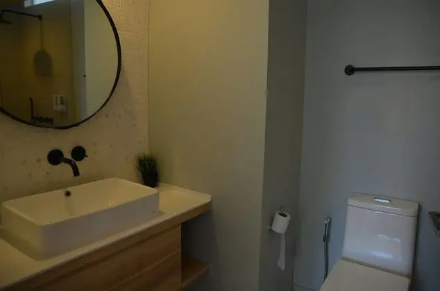 1 Bedroom Apartment with Pool View