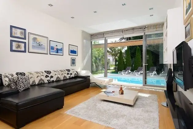 Villa, Birden Çok Yatak