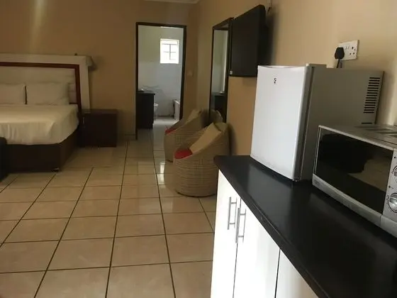 Standard Tek Büyük Yataklı Oda