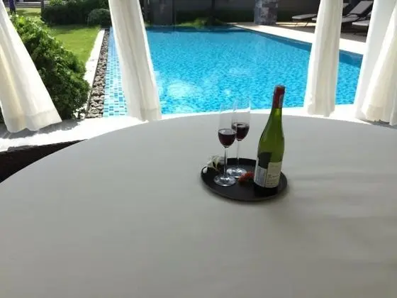 Luxury Villa (8 Bedrooms)
