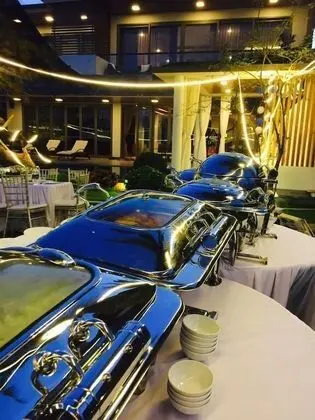 Luxury Villa (8 Bedrooms)