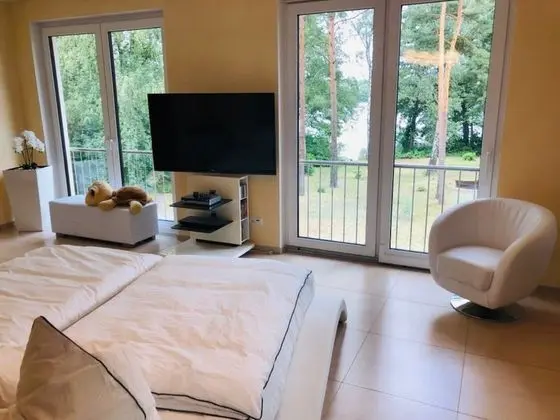 Luxury Villa (incl. cleaning fee 40 EUR per person)