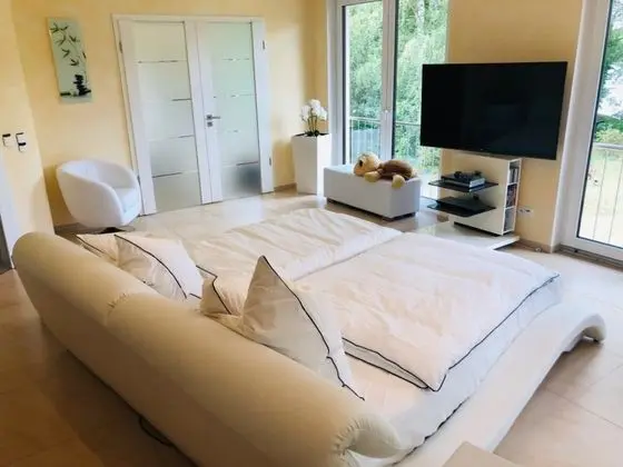 Luxury Villa (incl. cleaning fee 40 EUR per person)