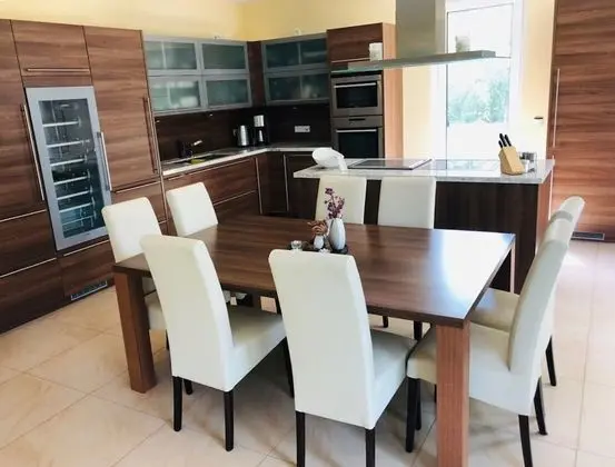 Luxury Villa (incl. cleaning fee 40 EUR per person)