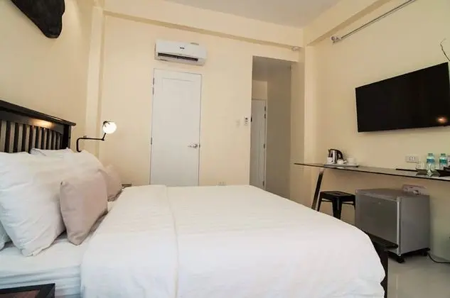 Tek Kişilik Oda, 1 Büyük (Queen) Boy Yatak, Balkon