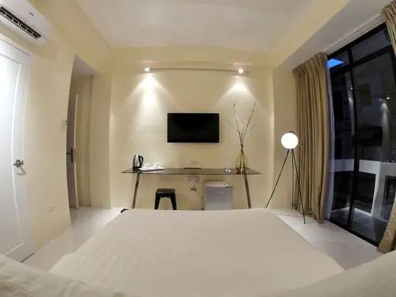 Tek Kişilik Oda, 1 Büyük (Queen) Boy Yatak, Balkon