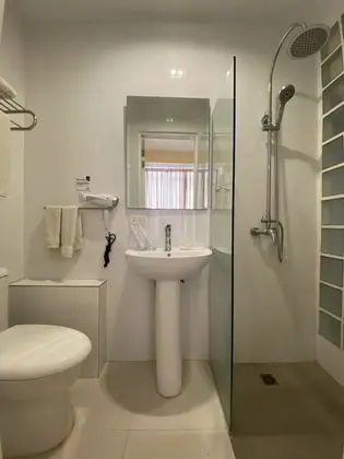 Tek Kişilik Oda, 1 Büyük (Queen) Boy Yatak, Balkon