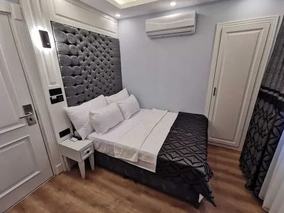 Economy Tek Büyük Yataklı Oda