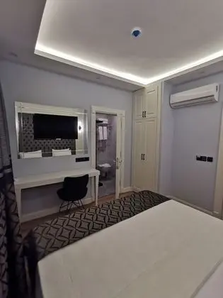 Standard Tek Büyük veya İki Ayrı Yataklı Oda