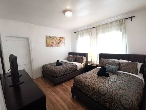 Luxury Süit, 2 Büyük (Queen) Boy Yatak