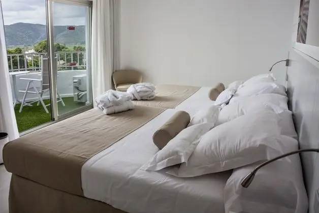 Oda (Residence Supreme 2 adults + 2 child)