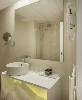 Oda (Residence Supreme 2 adults + 2 child)