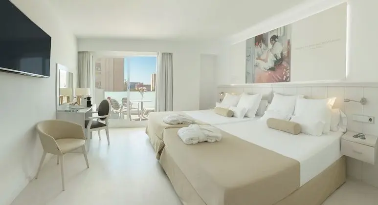 Oda, Teras (Club Solarium 3 adults)