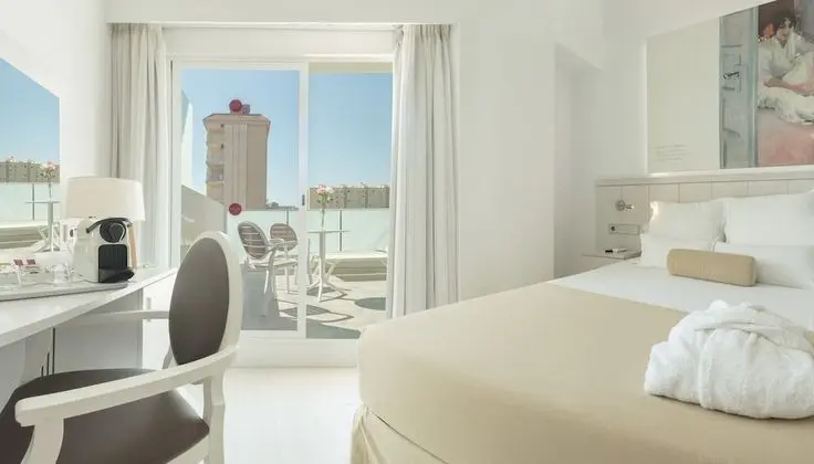 Oda, Teras (Club Solarium 3 adults)