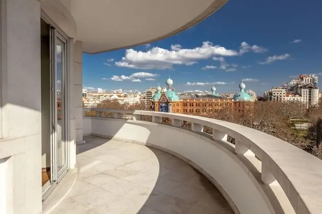 Superior Süit, Balkon, Şehir Manzaralı