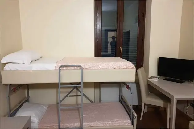 Basic Ortak Ranzalı Oda, Karma Ranzalı Oda (8 Bed)