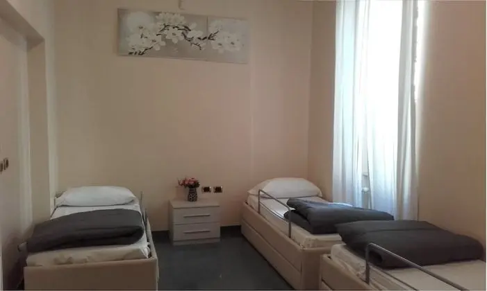 Basic Ortak Ranzalı Oda, Karma Ranzalı Oda (8 Bed)