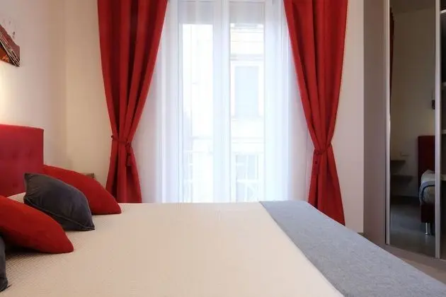 Superior Tek Büyük Yataklı Oda, Banyolu/Duşlu