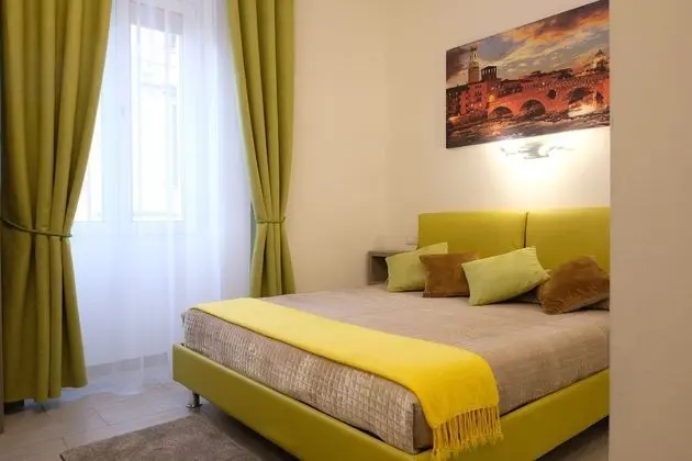 Superior Tek Büyük Yataklı Oda, Banyolu/Duşlu