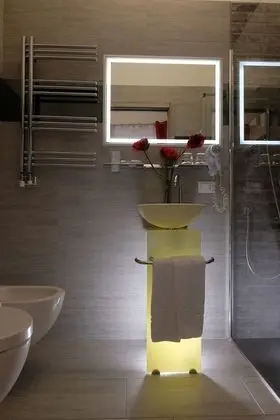 Superior Tek Büyük Yataklı Oda, Banyolu/Duşlu