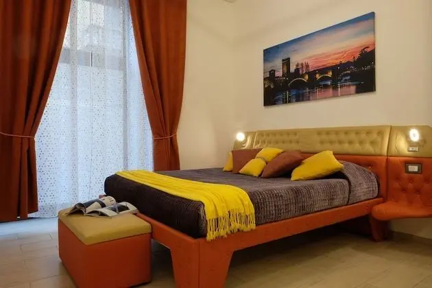 Tek Büyük Yataklı Oda, Banyolu/Duşlu