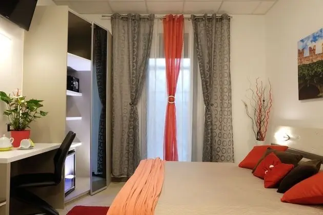 Tek Büyük Yataklı Oda, Banyolu/Duşlu