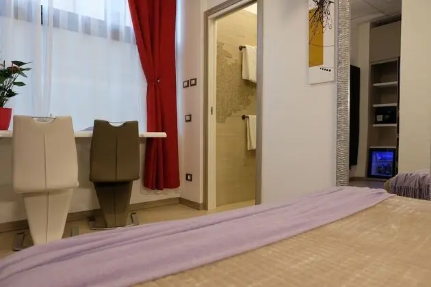 Tek Büyük Yataklı Oda, Banyolu/Duşlu