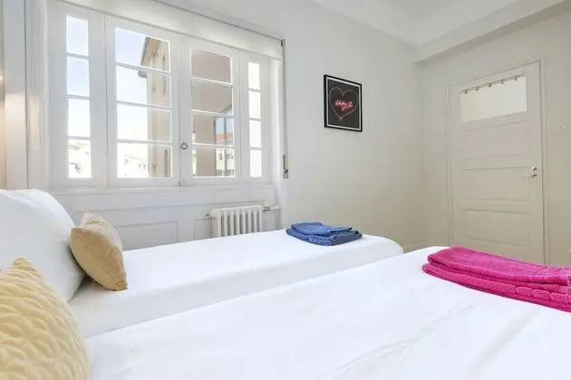 Apart Daire, 4 Yatak Odası, Balkon, Şehir Manzaralı