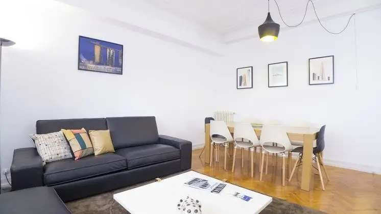 Apart Daire, 4 Yatak Odası, Balkon, Şehir Manzaralı