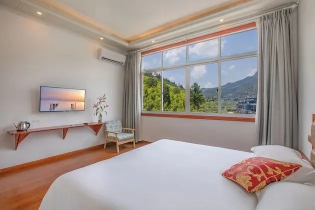 Exclusive Tek Büyük Yataklı Oda, Tepe Manzaralı