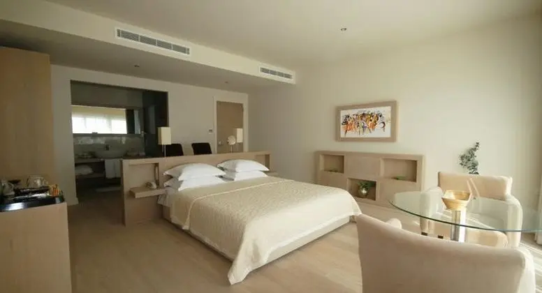 Suite, Kısmi Deniz Manzaralı